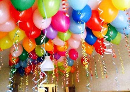 A Surprise-balloon-party-داستان کوتاه انگلیسی یک سورپرایز