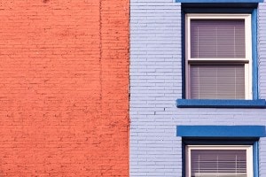 پنجره دیوار آبی نارنجی-آموزش رایگان مکالمه و ریدینگ - سطح یک از دوره شش سطحی