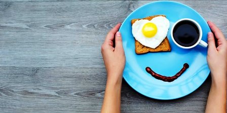 breakfast-egg-smile